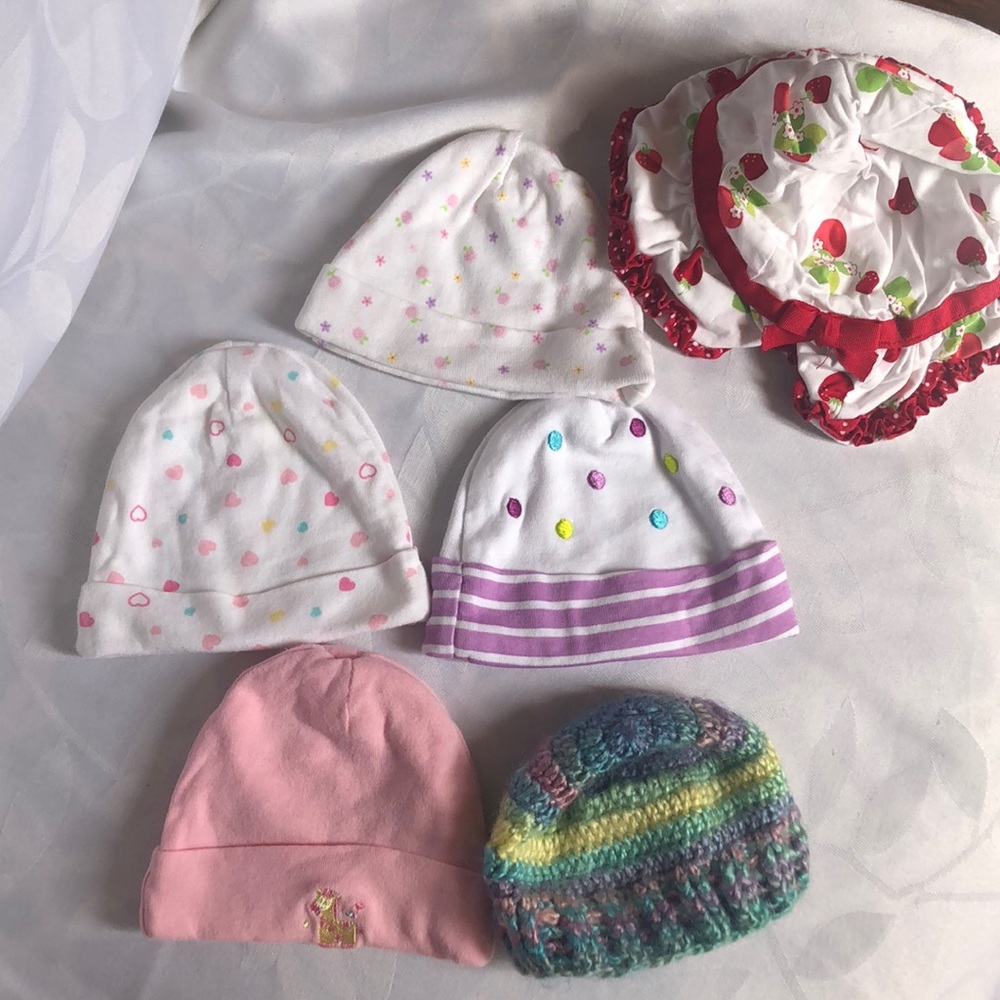 Gymboree  0-3 months baby hats.